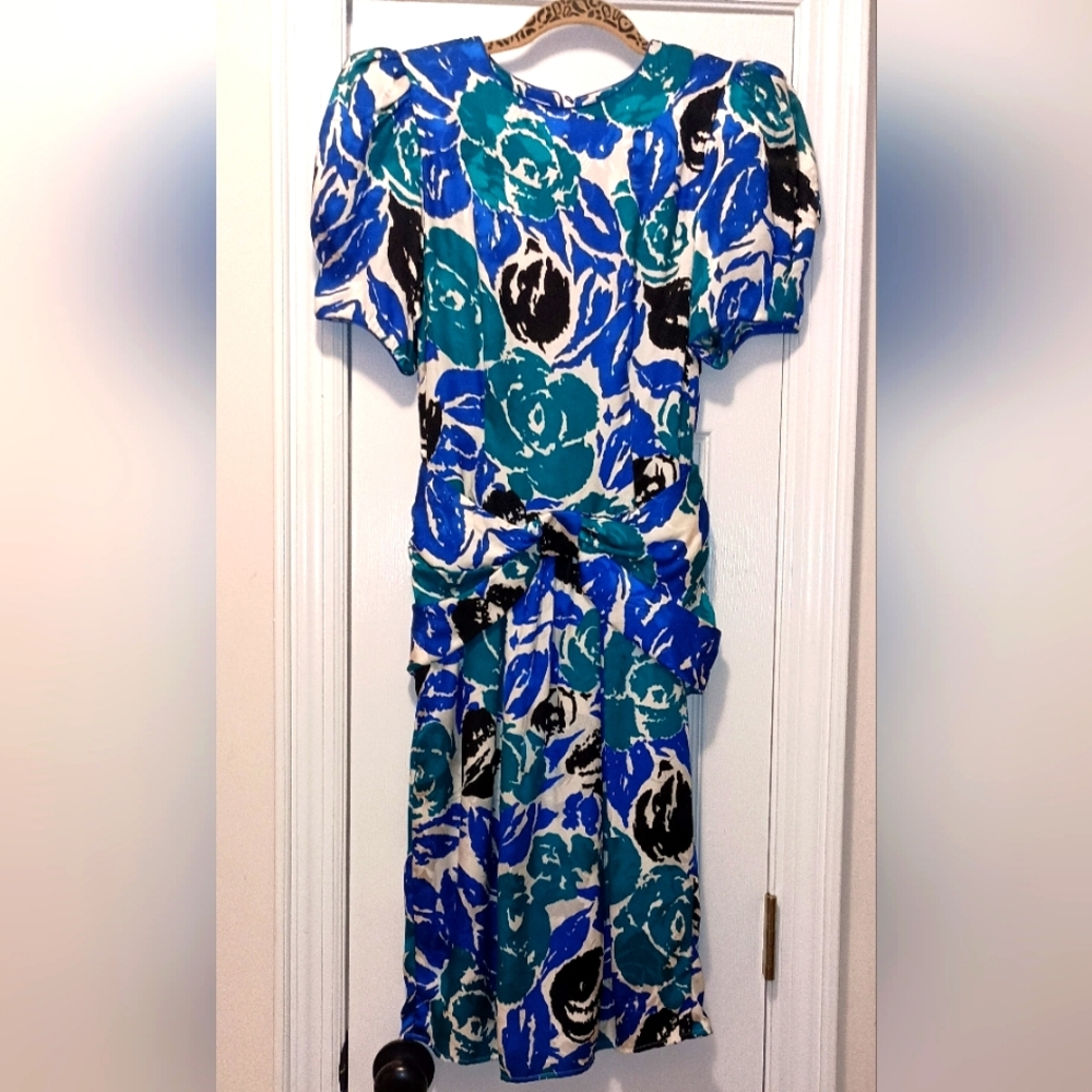 Flora Kung vintage Silk Floral Bold print Dress Size 4